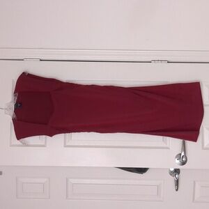 Moda International Midi dress